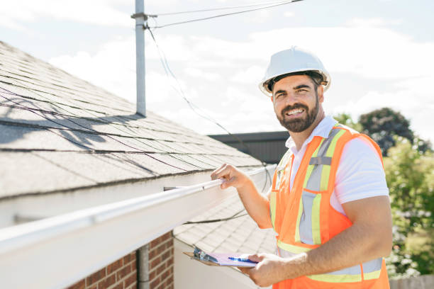 Best Roof Gutter Cleaning  in Oak Grove, OR